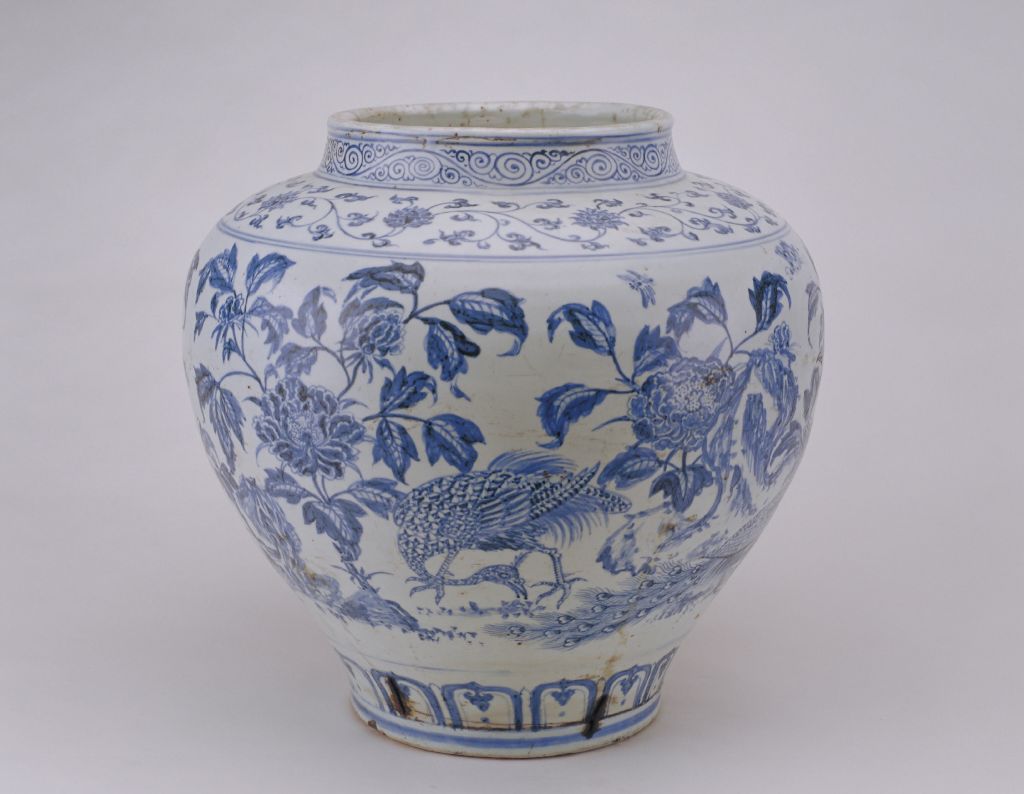 图片[3]-Large pot with blue and white peacock pattern-China Archive